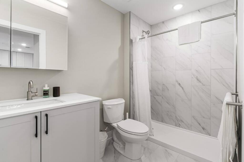 Apartment Prime Nolibs, Sleep 4ppl, Fast Wifi, King Bed, Rooftop Access, Two Smart Tvs