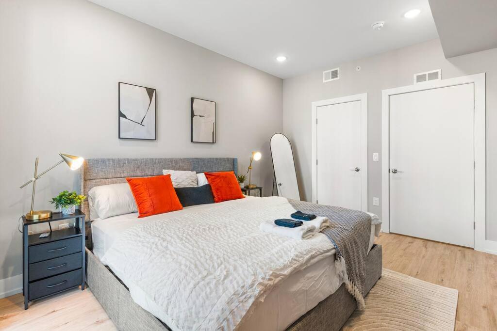 Apartment Prime Nolibs, Sleep 4ppl, Fast Wifi, King Bed, Rooftop Access, Two Smart Tvs Philadelphia